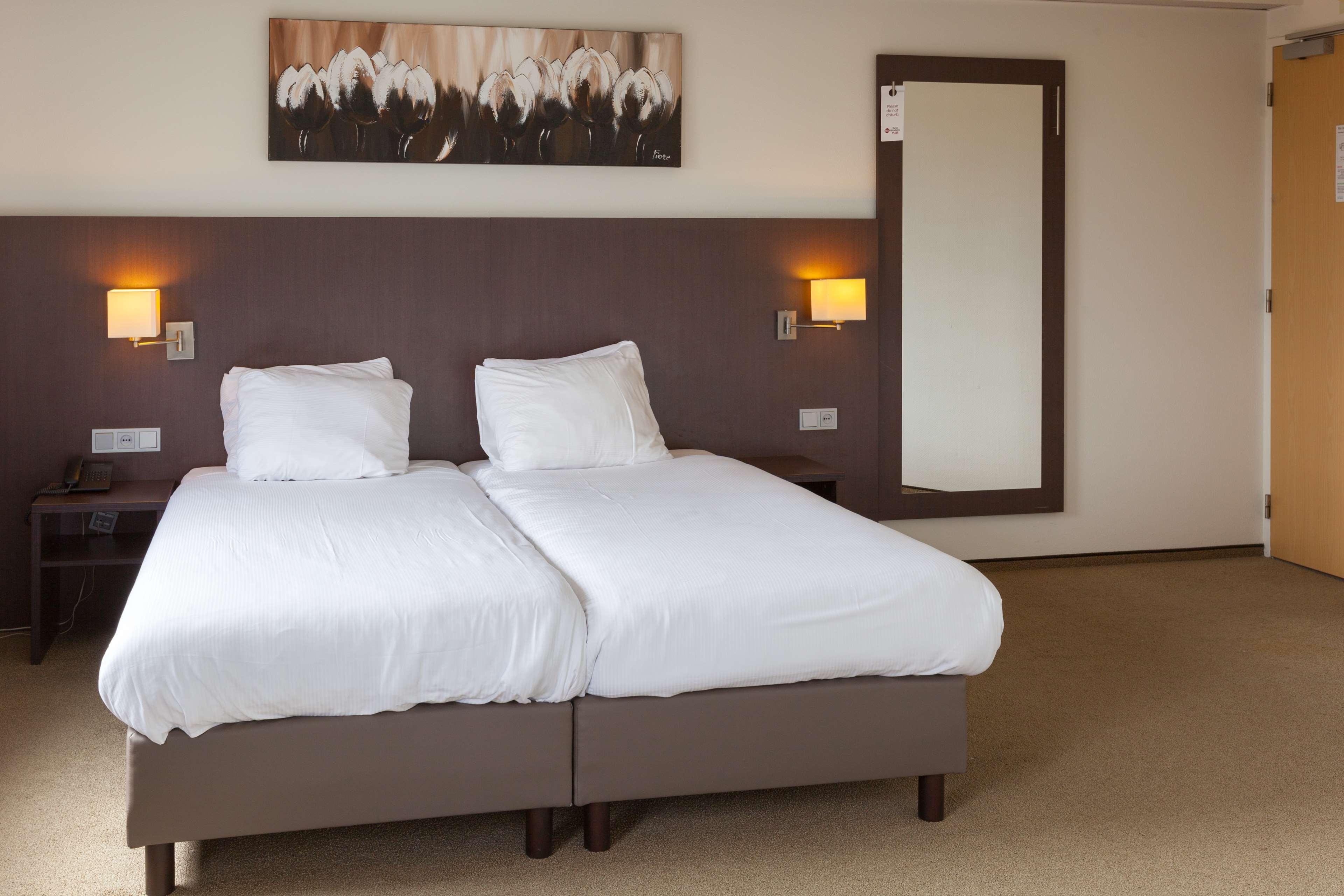 Best Western Plus Flatonia Inn Eksteriør bilde