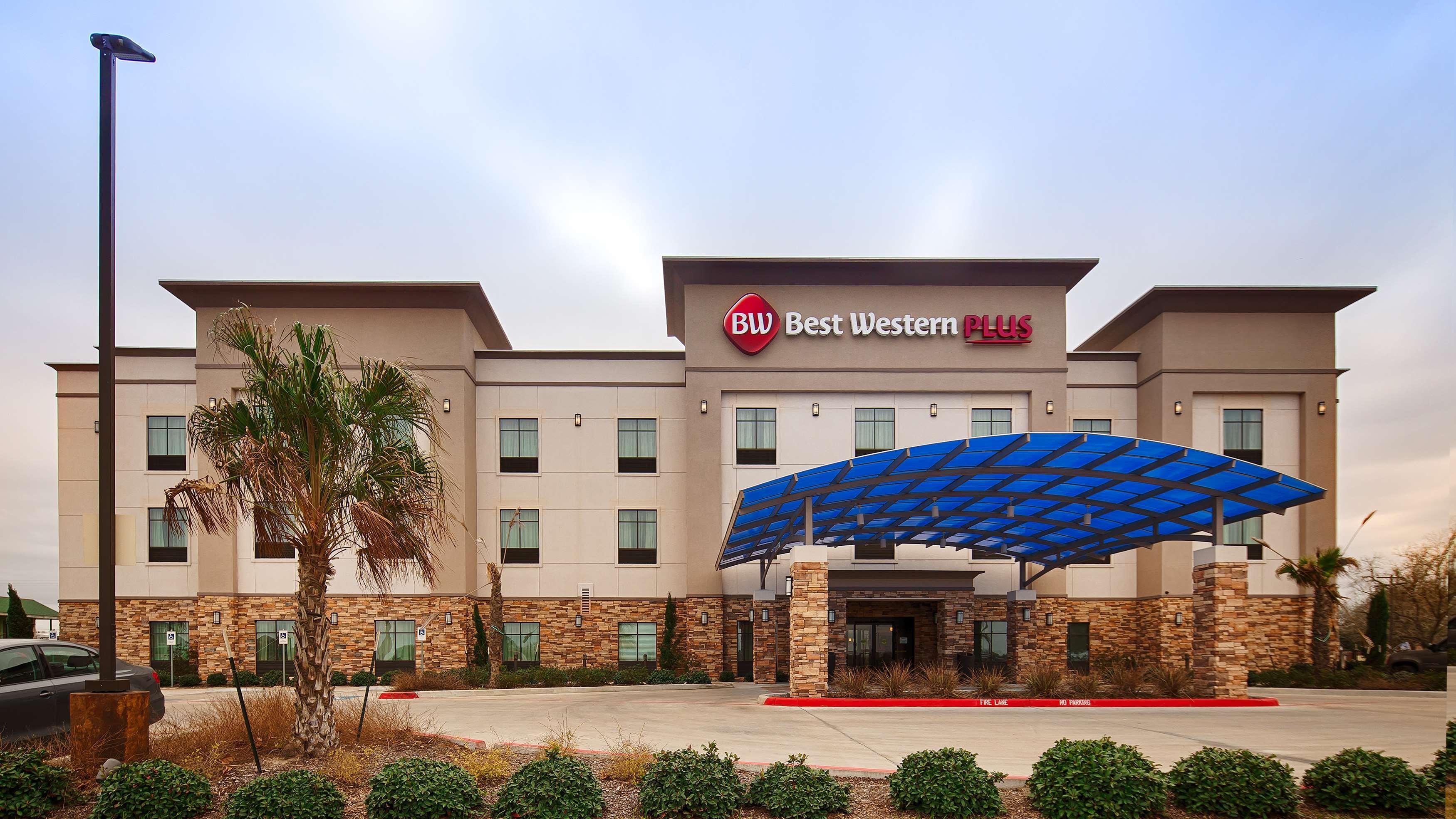 Best Western Plus Flatonia Inn Eksteriør bilde